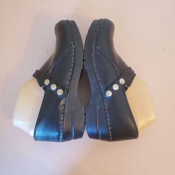 Sanita 39 Clogs Nursing Shoes Comfort‎ Leather Adjustable Snaps 8 - Picture 2 of 8